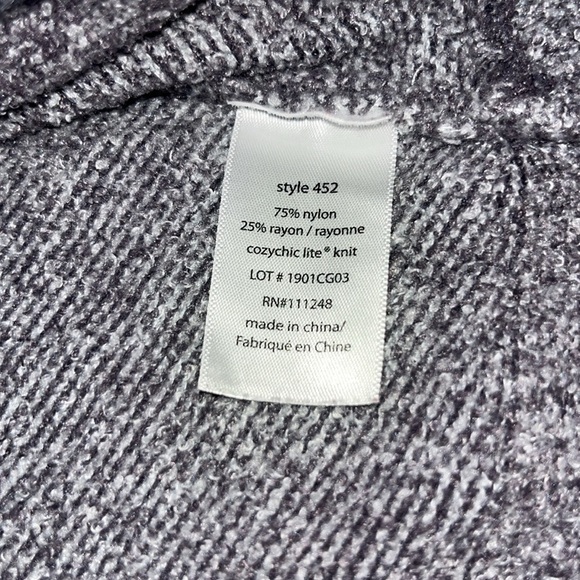 Barefoot Dreams Cozy Chic Lite Knit Circle Cardigan Gray Medium - Picture 8 of 8